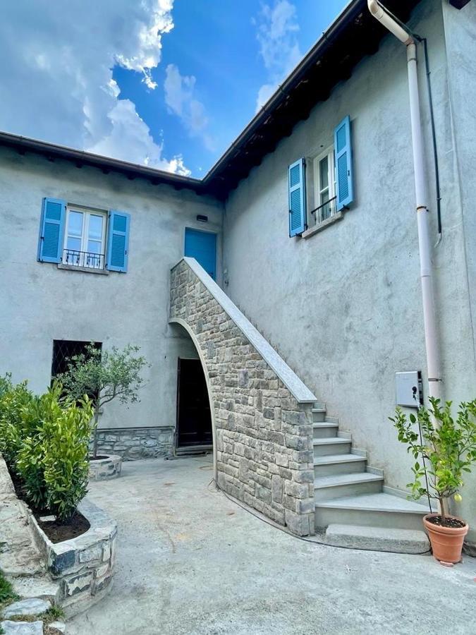 Il Noce Lake View Apartment Lezzeno Exterior photo